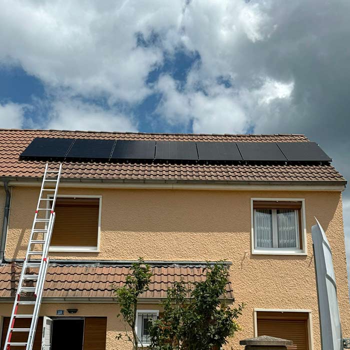 Projet à Cluny : panneaux solaires photovoltaïques et pompe à chaleur