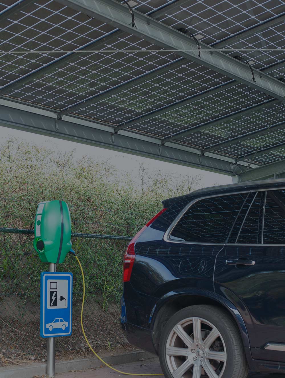 Installation de borne de recharge et prises renforcées pour la voiture électrique à Bordeaux, Libourne, Mâcon.